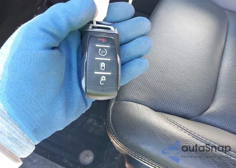 2021 Ram 1500 Rebel 4X4 5'7 Box from USA, damaged, VIN 1C6SRFLT0MN523588